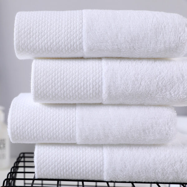 Arctic Hotel Cotton Hand Towel