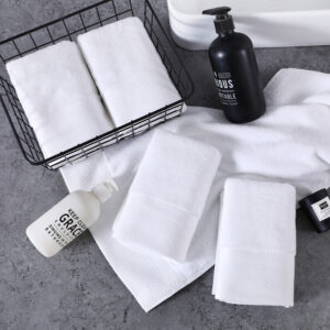 Arctic Hotel Cotton Bath Towel